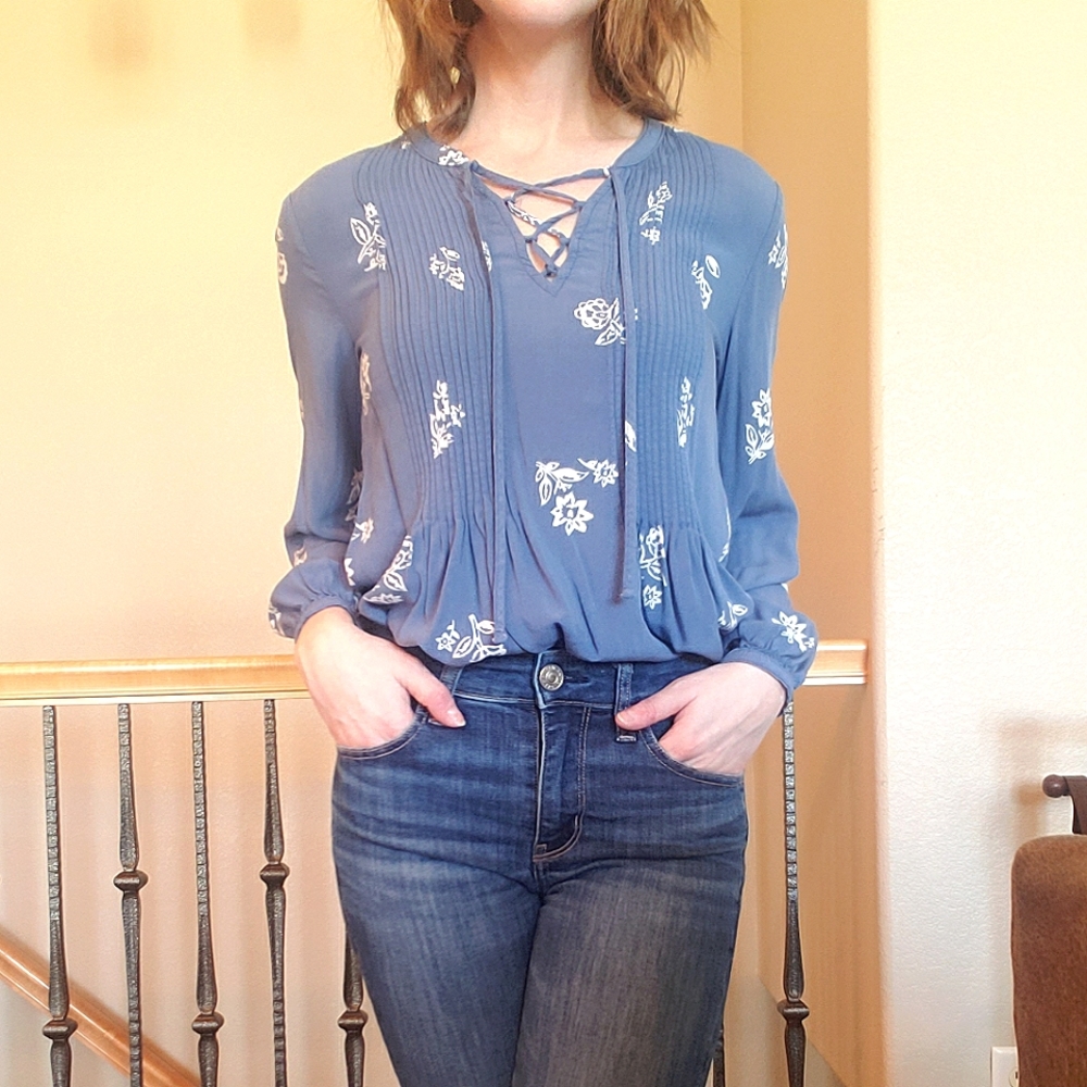 Old Navy Floral Flowy Blouse